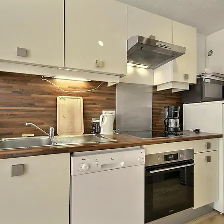 Sud 3 Pieces 7 Pers, Animaux Admis, Balcon Ski-in Ski-out - Fr-1-455-86 La Plagne